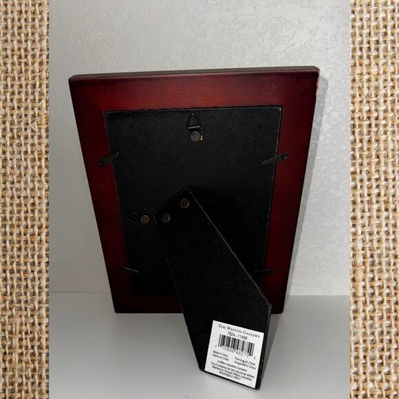 The Weston Gallery 4-Opening Wood Picture Frame – Cherry Finish with Metal Roses - Picture 8 of 8